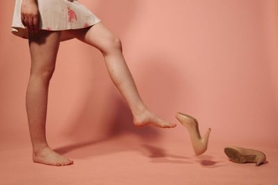 Sepatu Kasual Wanita 2025: Tren & Tips Kenyamanan