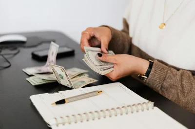 Pengelolaan Keuangan Keluarga: Untuk Kesejahteraan Finansial