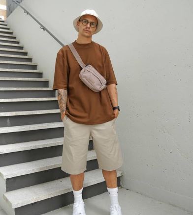 Celana yang Cocok untuk Baju Oversize