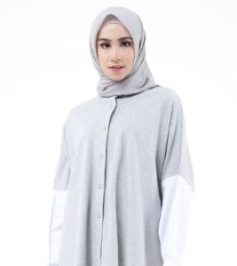 Gaya Baju Oversize Wanita Hijab