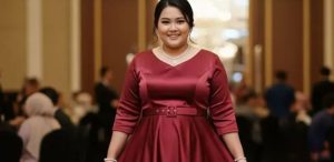 Model Dress Wanita Gemuk Agar Terlihat Langsing 